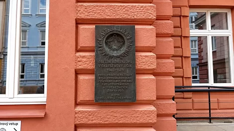 Gedenktafel für die Opfer des Kommunismus